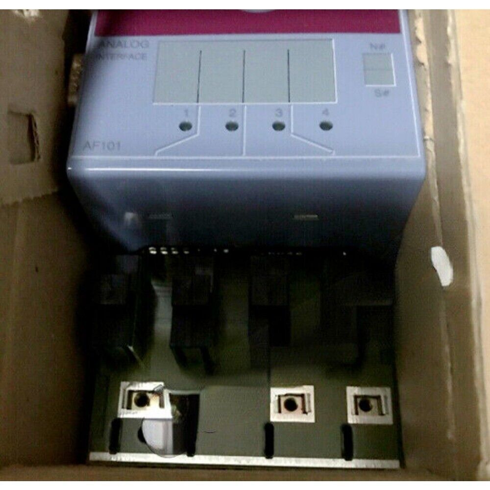 B&R 7AF101.7 Analog Interface Module, gray unit with labels, in box, industrial automation part, new condition.