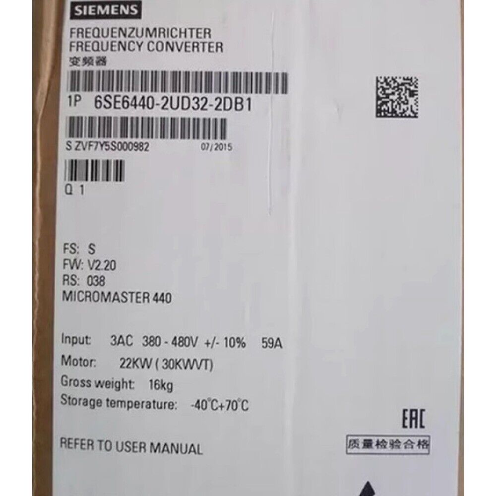 Siemens 6SE6440-2UD32-2DB1 MICROMASTER 440 frequency converter label. Input voltage and motor power details.