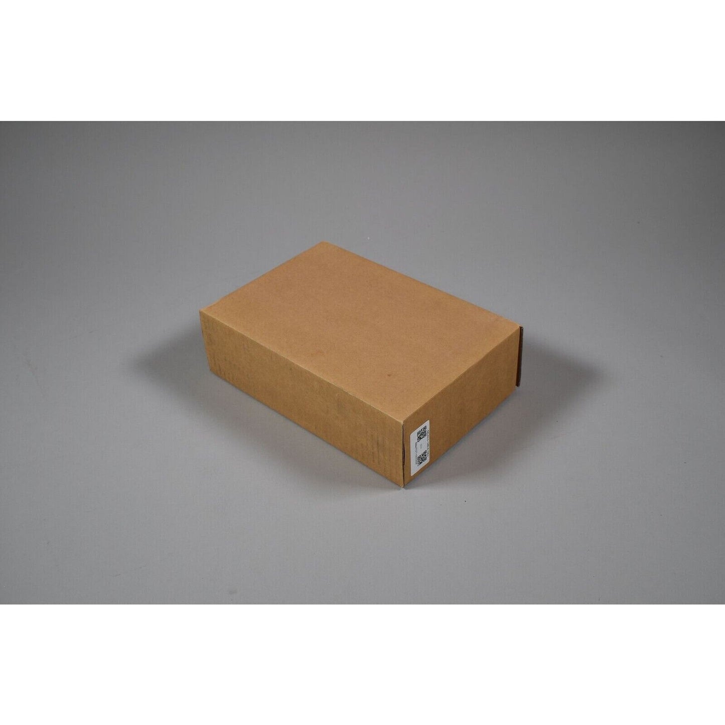 SINAMICS V20 drive shipping box, brown cardboard packaging for industrial automation products.
