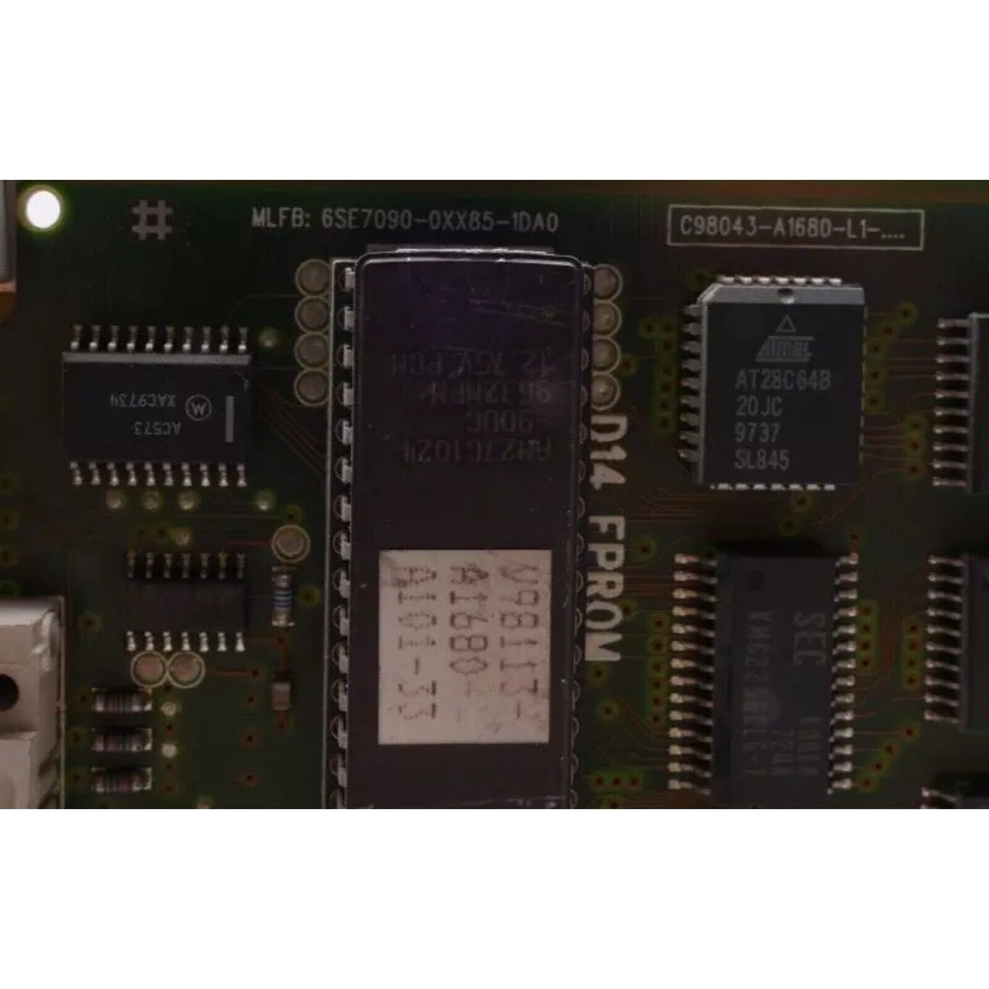 Siemens 6SE7090-0XX85-1DA0 Control Module. Industrial Automation PLC part.