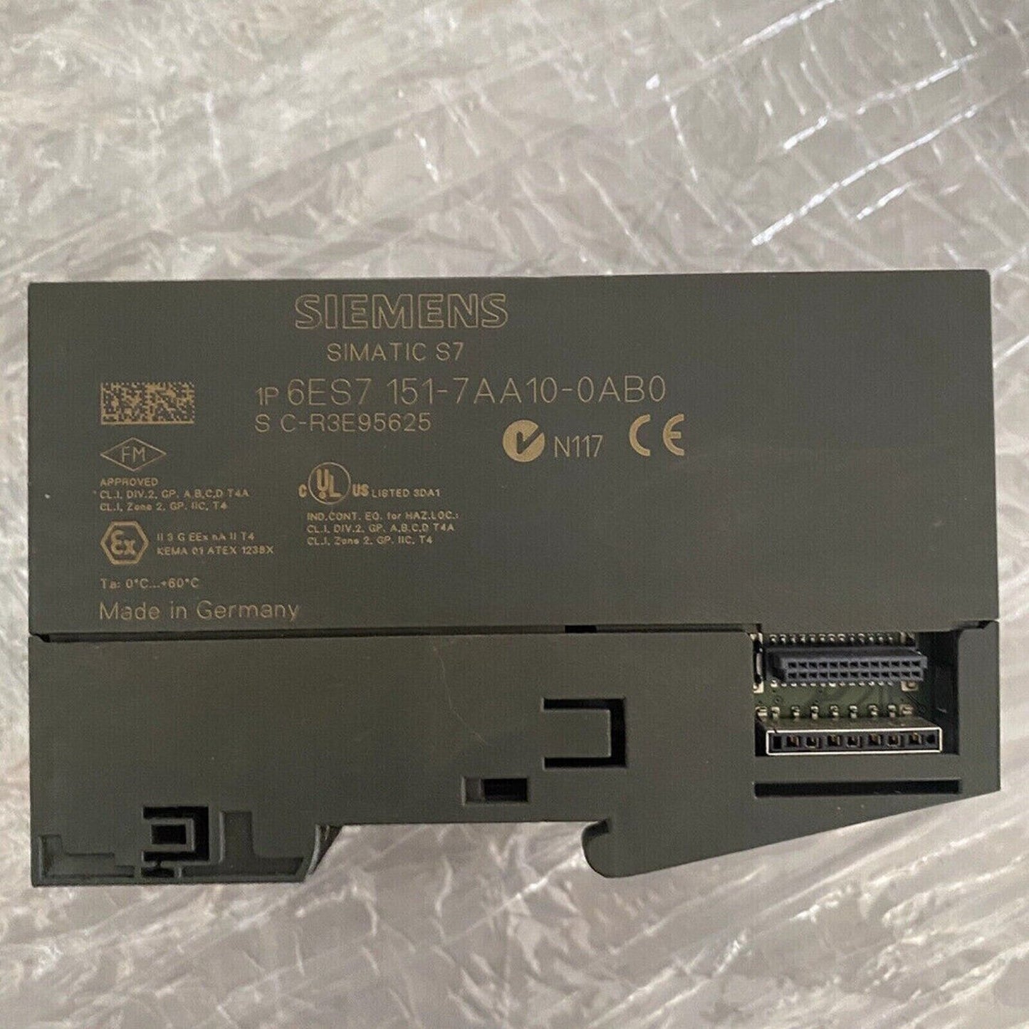 Siemens SIMATIC S7 1P 6ES7 151-7AA10-0AB0 PLC Module, black with connectors, Made in Germany