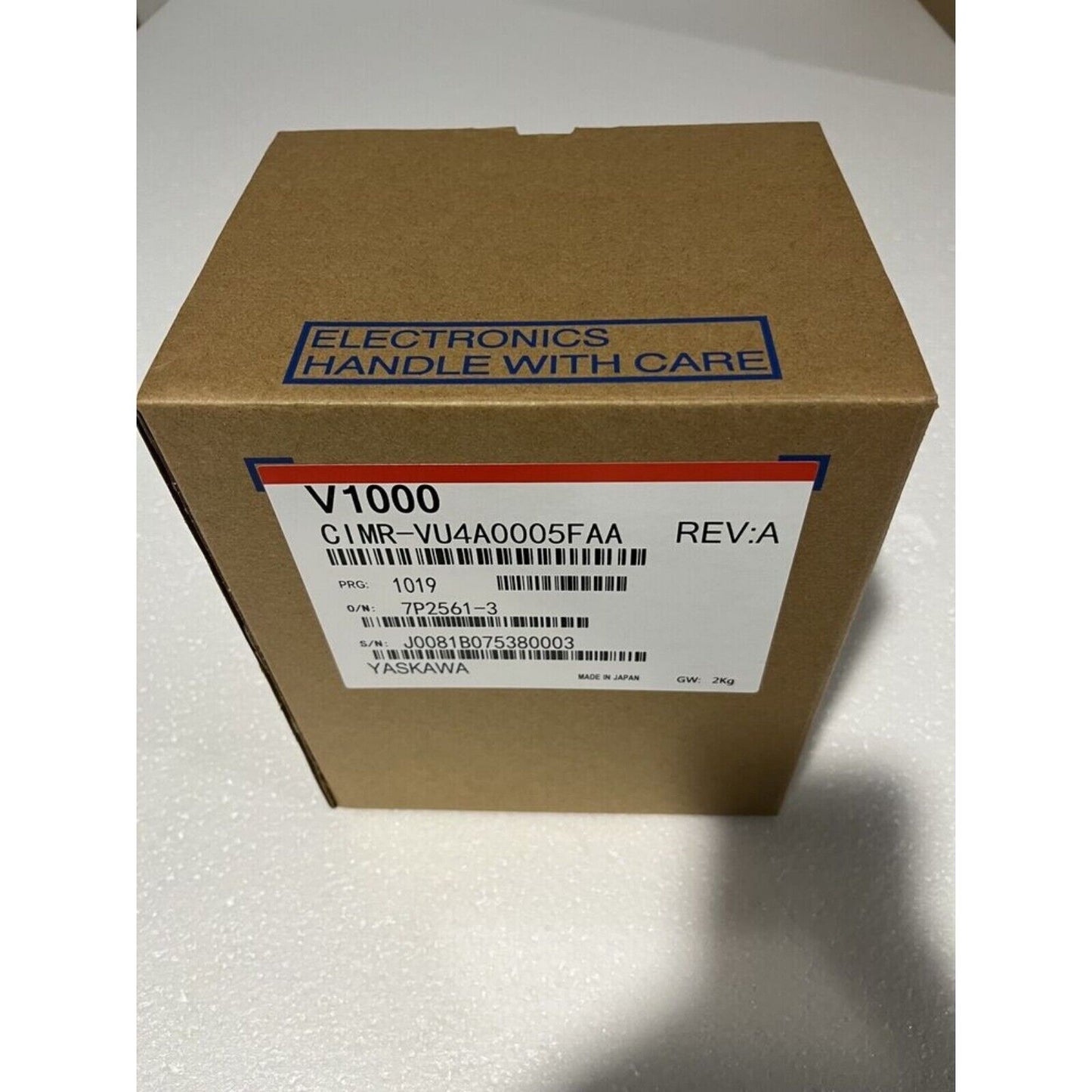Yaskawa V1000 CIMR-VU4A0005FAA inverter in box, electronics handle with care, industrial automation part, expedited shipping