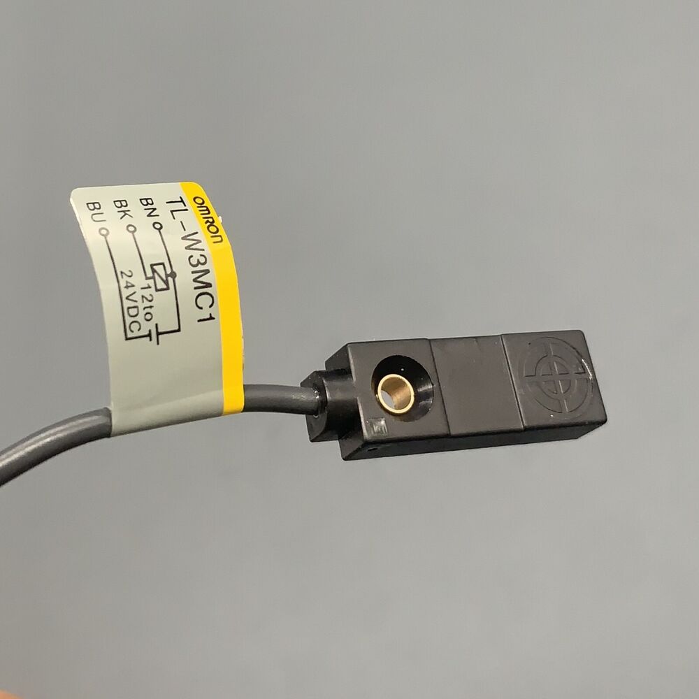 Omron TL-W3MC1 Proximity Sensor with cable, new industrial automation sensor.