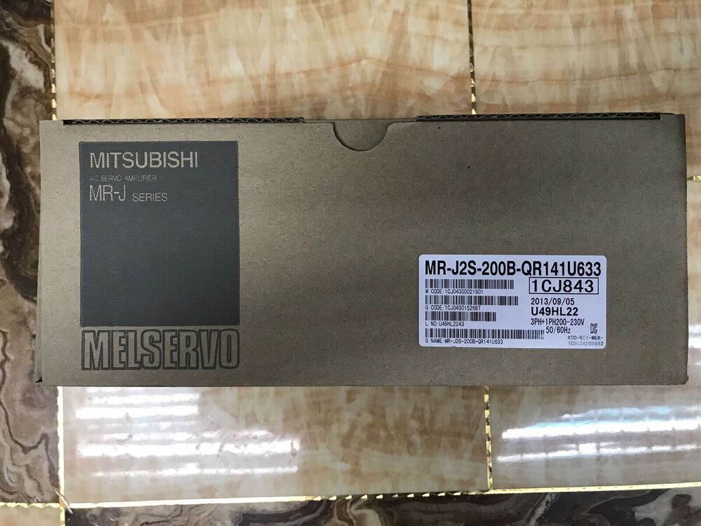 Mitsubishi MR-J2S-200B-QR141U633 Servo Drive in Box, New