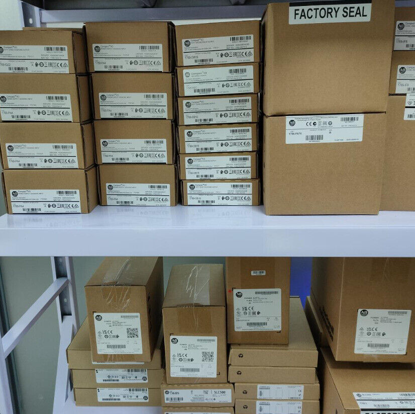 Allen-Bradley PowerFlex 527 AC Drive boxes, factory sealed, PLC module, model 25C-D037N114, industrial automation