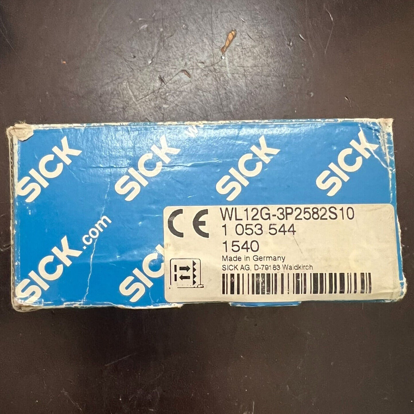 Sensor | Sick | one WL12G-3P2582S10 1053544 photoelectric sensor WL12G3P2582S10