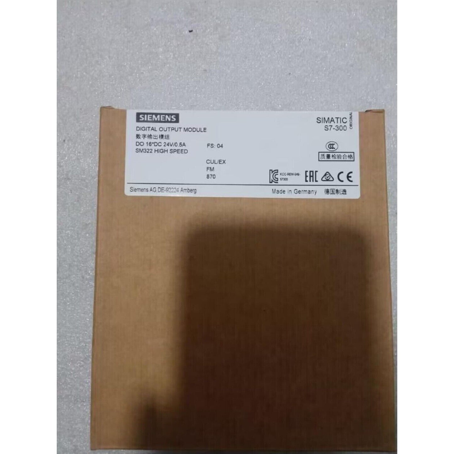 Siemens S7-300 SM 322 Digital Output Module in Box