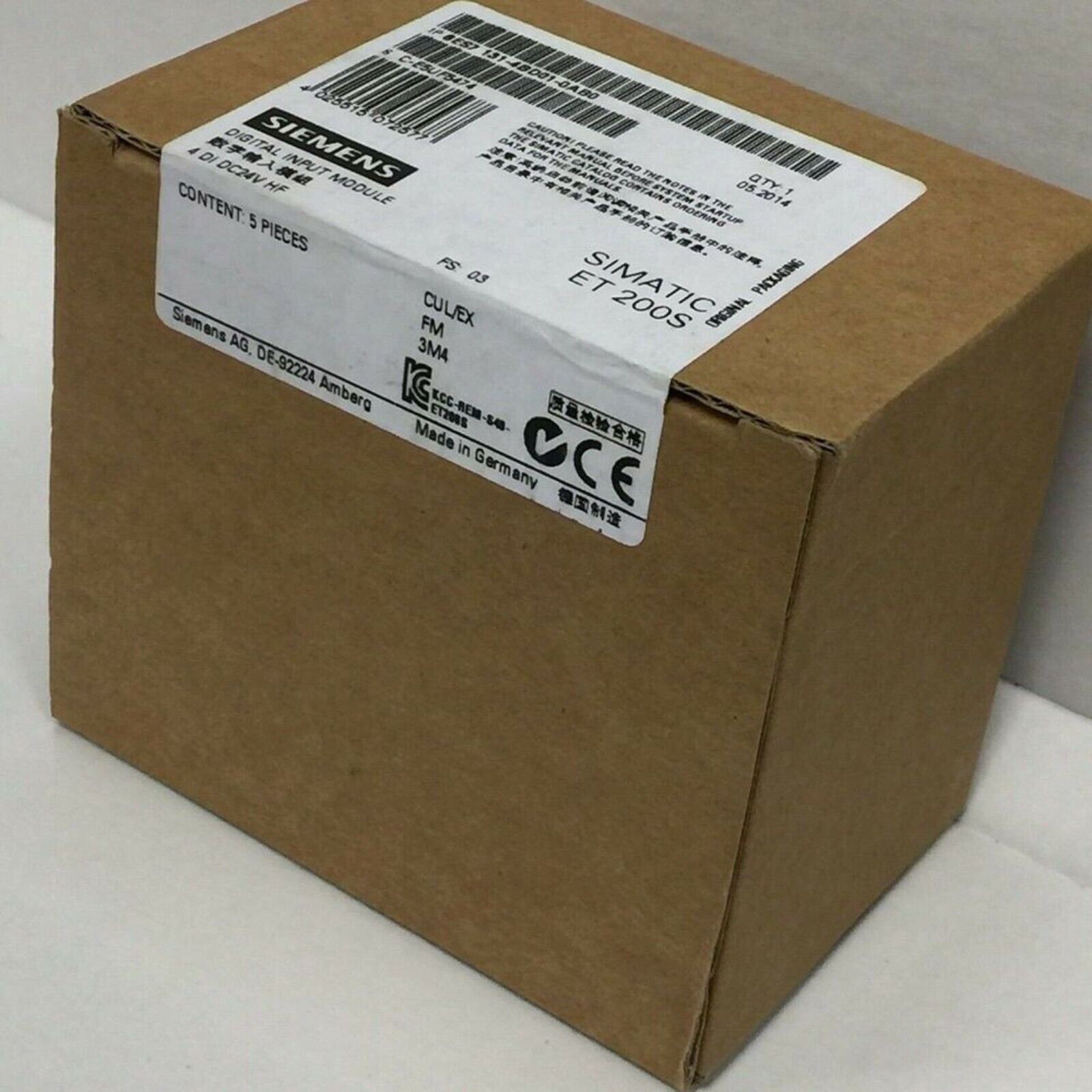 SIMATIC ET 200S Digital Input Module box, Siemens 6ES7131-4BD01-0AB0 packaging, Made in Germany, industrial automation part.
