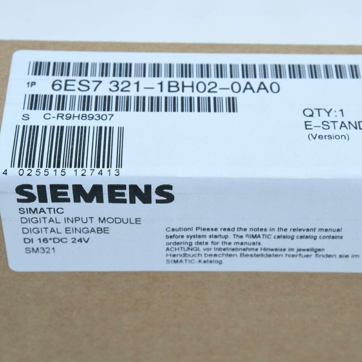 Siemens SIMATIC S7-300 digital input module 6ES7 321-1BH02-0AA0 product packaging with serial number and specifications.