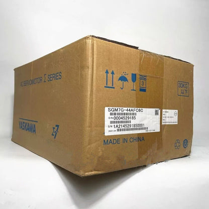 YASKAWA SGM7G-44AFC6C Servo Motor in box, Made in China, industrial automation parts