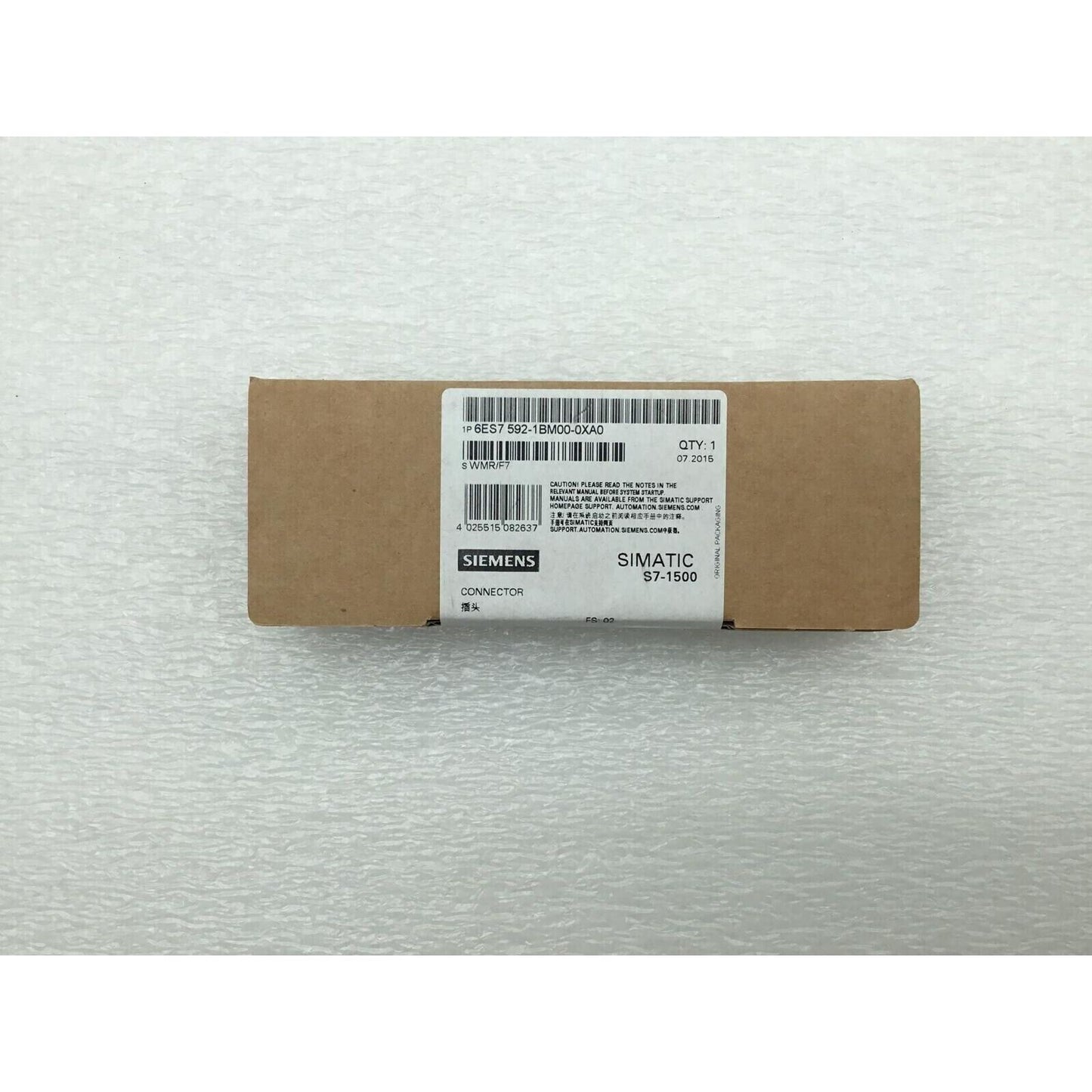 Siemens SIMATIC S7-1500 connector in its original packaging, featuring part number 6ES7 592-1BM00-0XA0