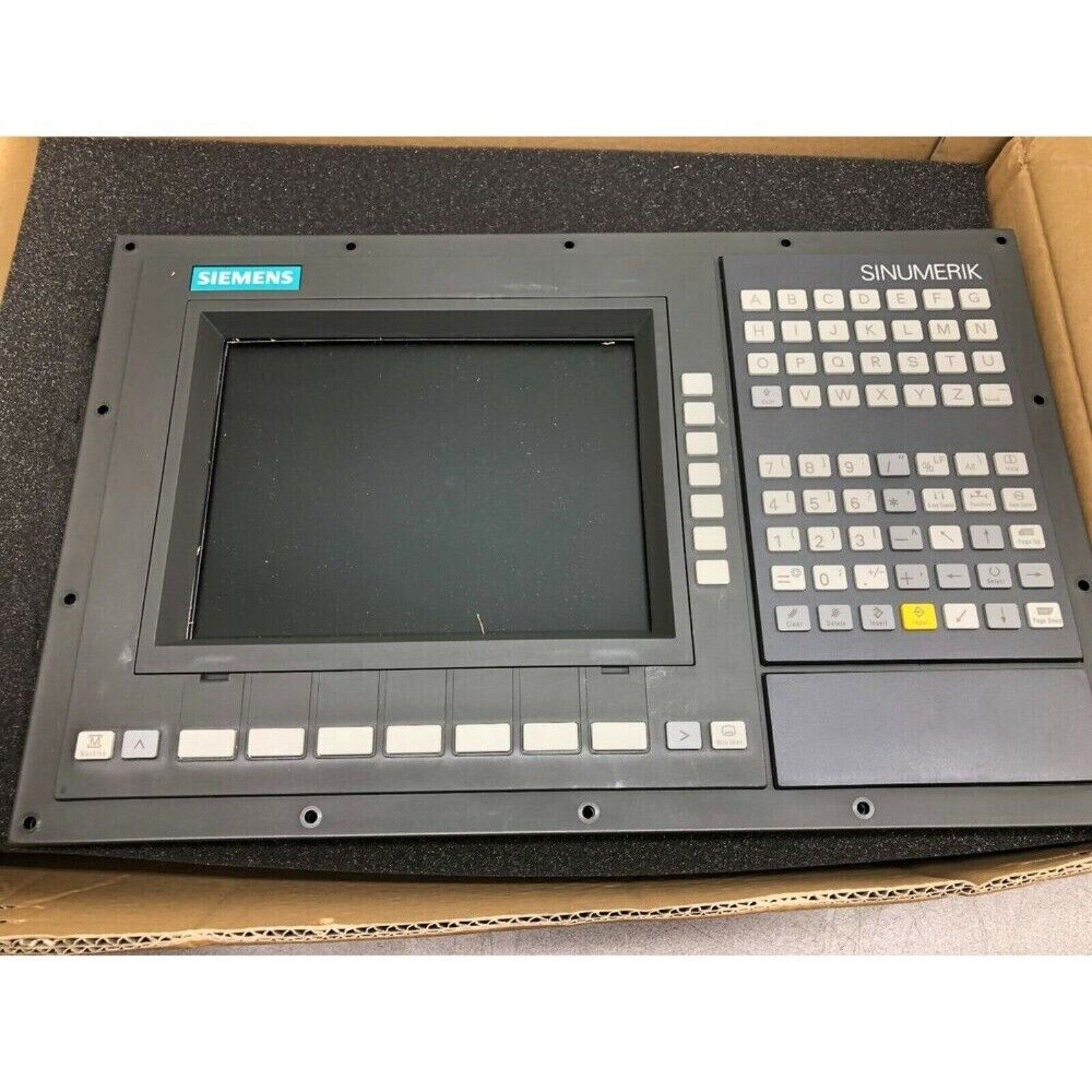 Siemens SINUMERIK Operator Panel with keypad