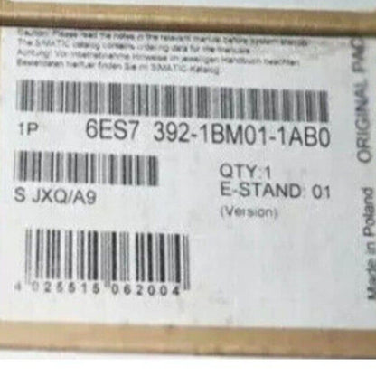 Siemens S7-300 front connector packaging with part number 6ES7 392-1BM01-1AB0, Quantity 1, Made in Poland.
