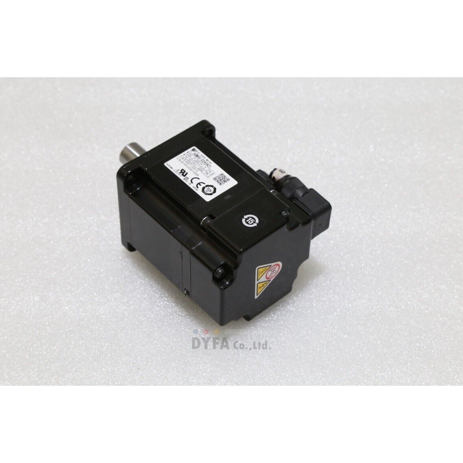 YASKAWA SGMAV-02A3A21 AC servo motor, black industrial component, Japan made, DYFA Co., Ltd.