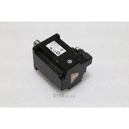 YASKAWA SGMAV-02A3A21 AC servo motor, black industrial component, Japan made, DYFA Co., Ltd.