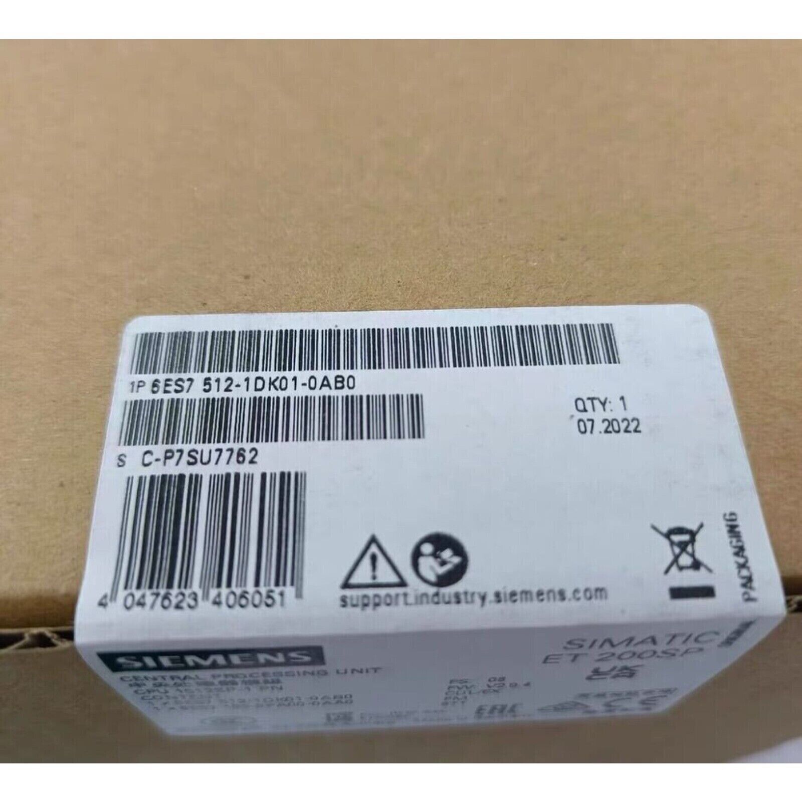 Siemens SIMATIC ET 200SP PLC CPU 6ES7 512-1DK01-0AB0 packaging, industrial automation part.