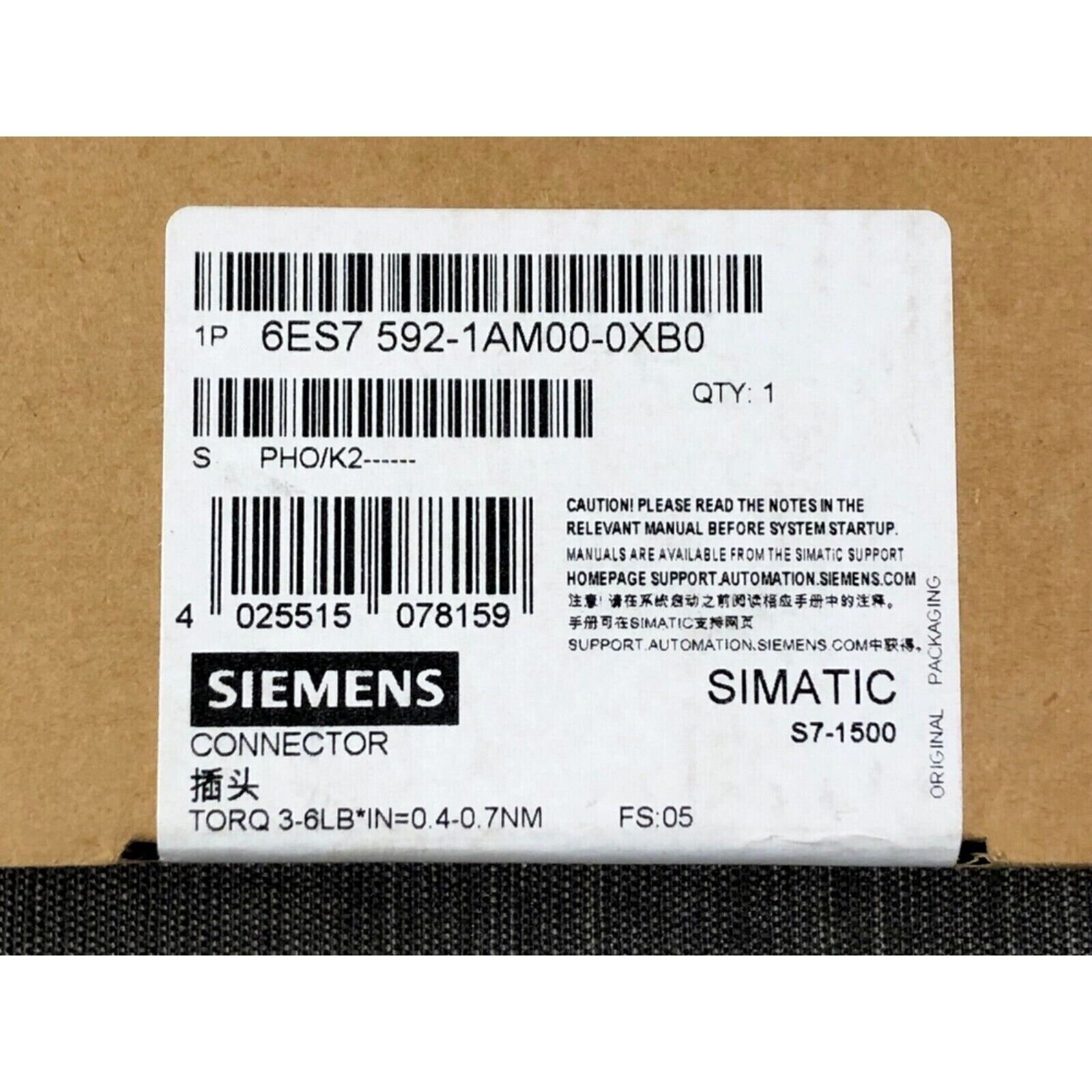 Siemens SIMATIC S7-1500 Connector Box 6ES7 592-1AM00-0XB0. Industrial automation part.