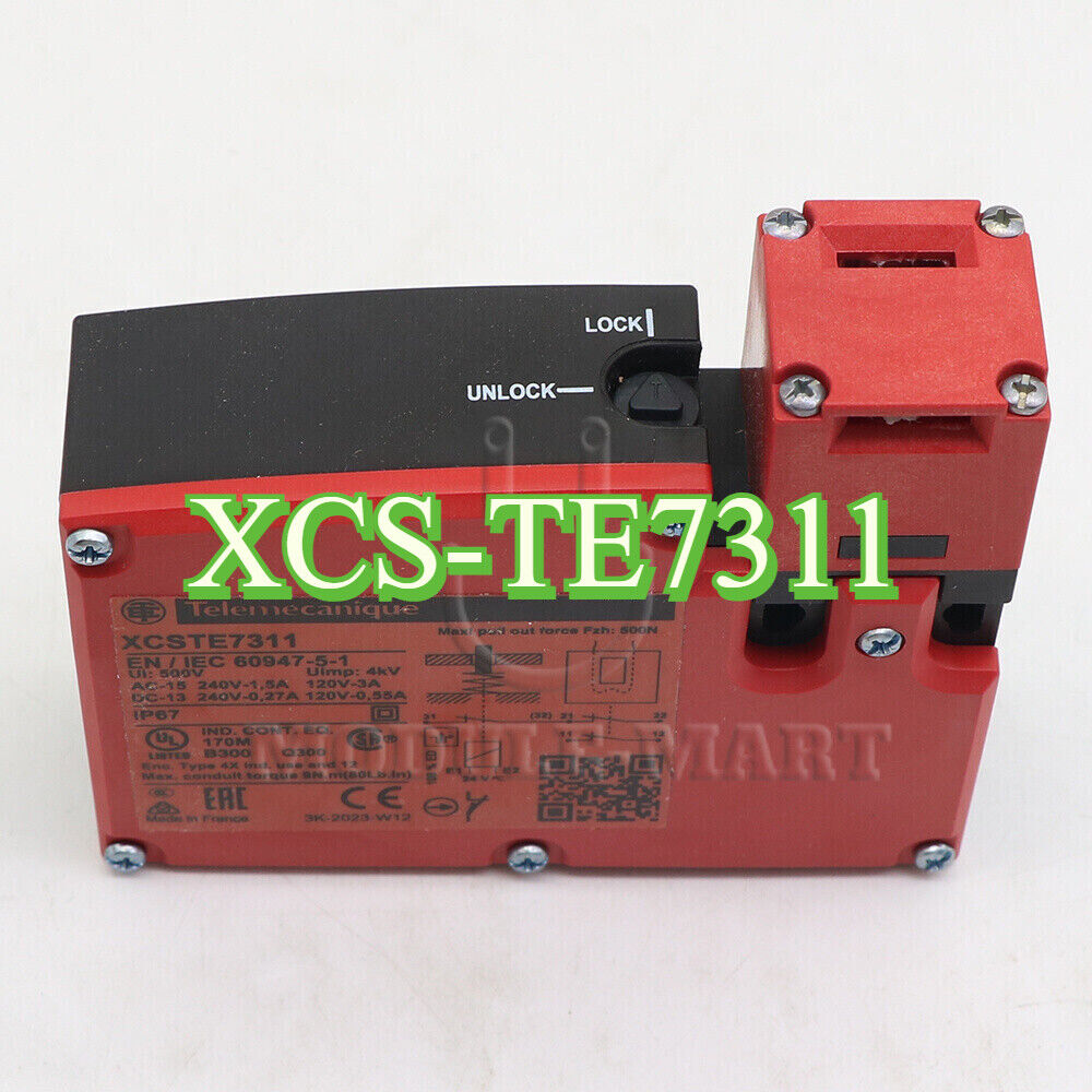 Schneider XCS-TE7311 Safety Door Switch, red and black, industrial automation part