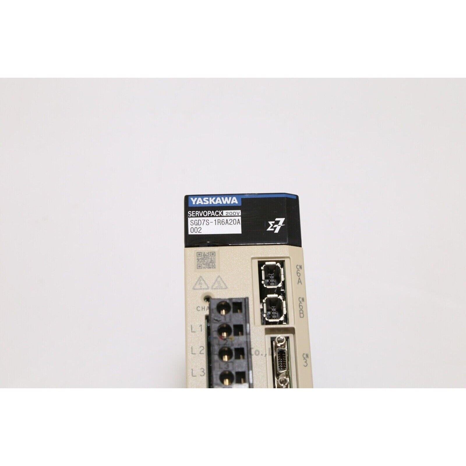 YASKAWA SGD7S-1R6A20A002 AC Servo Drive, Industrial automation equipment, beige and black, product detail.