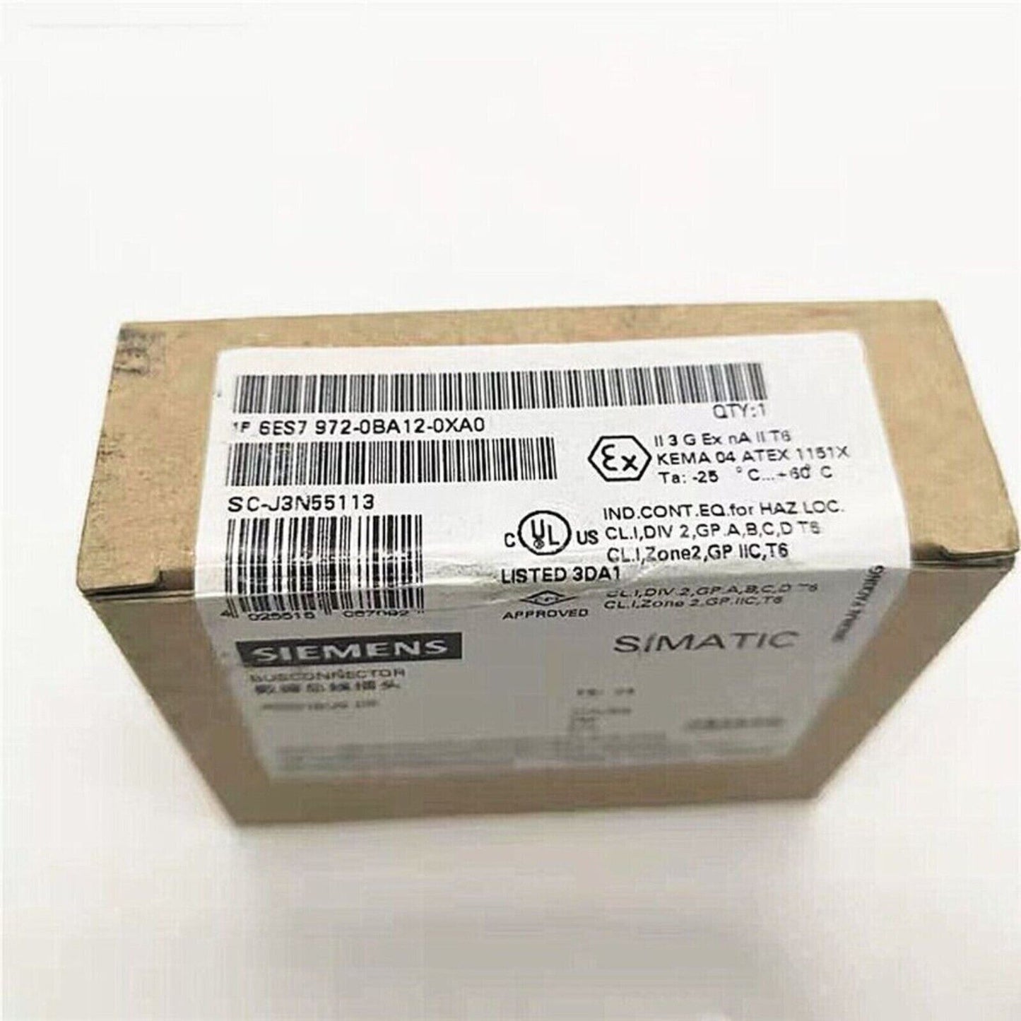 Siemens SIMATIC DP Connector 6ES7972-0BA12-0XA0 on Packaging Box