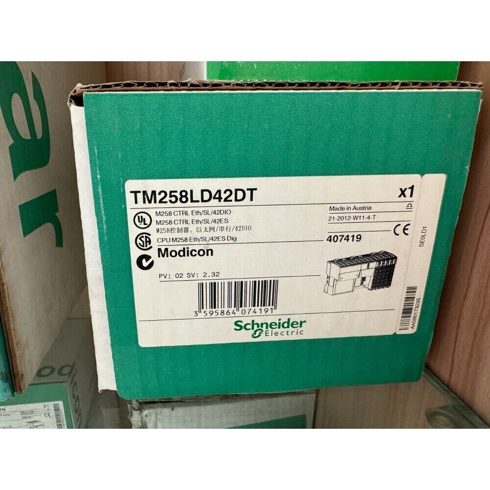 Schneider Electric TM258LD42DT PLC module box, programmable logic controller, automation part