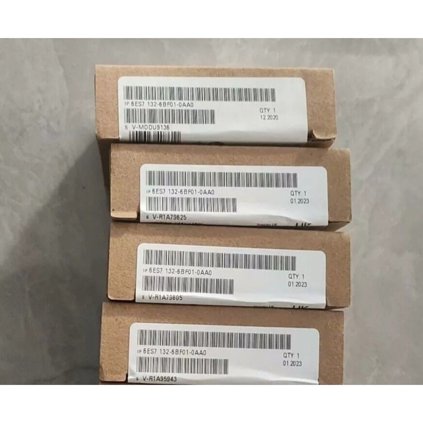 Siemens SIMATIC S7-1200 6ES7 132-6BF01-0AA0 digital output modules in boxes, industrial automation parts