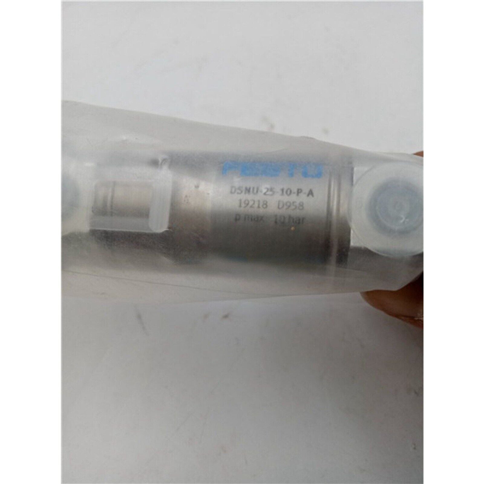 Festo DSNU-25-10-P-A 19218 cylinder, pneumatic cylinder, industrial automation part