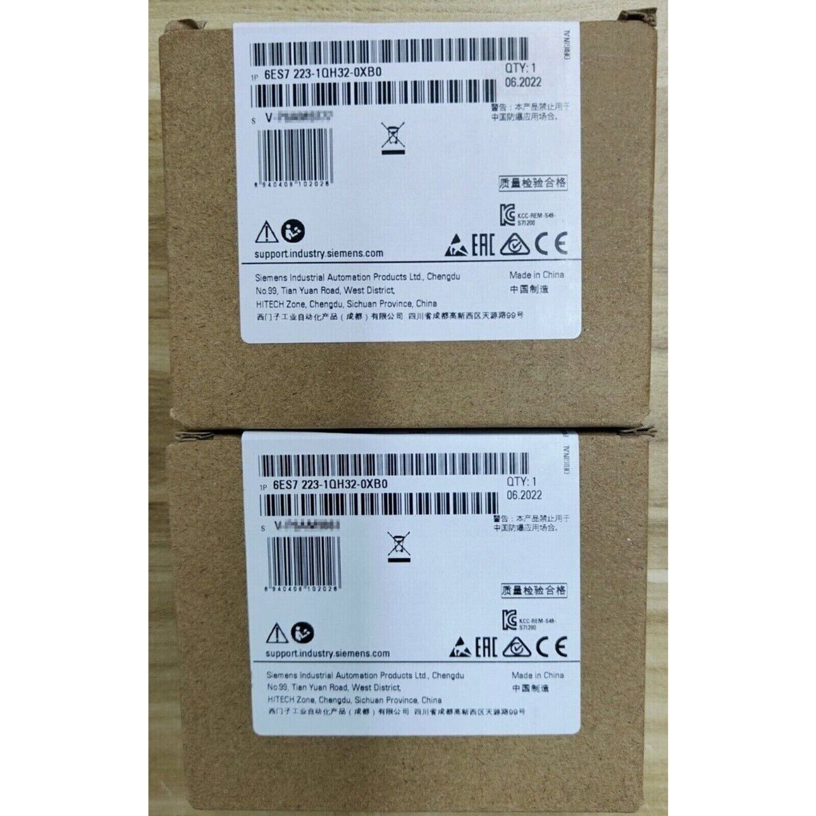 Siemens 6ES7 223-1QH32-0XB0 Digital I/O Module Packaging, Made in China