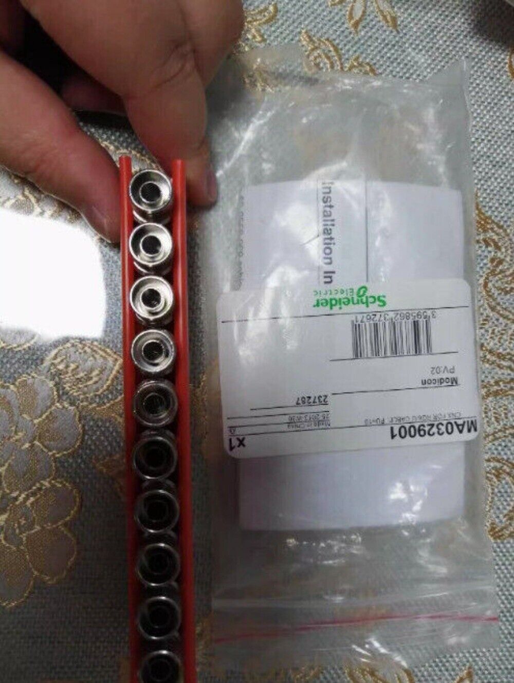 Schneider Electric MA0329001 remote cable F connector, industrial automation part with Modicon label