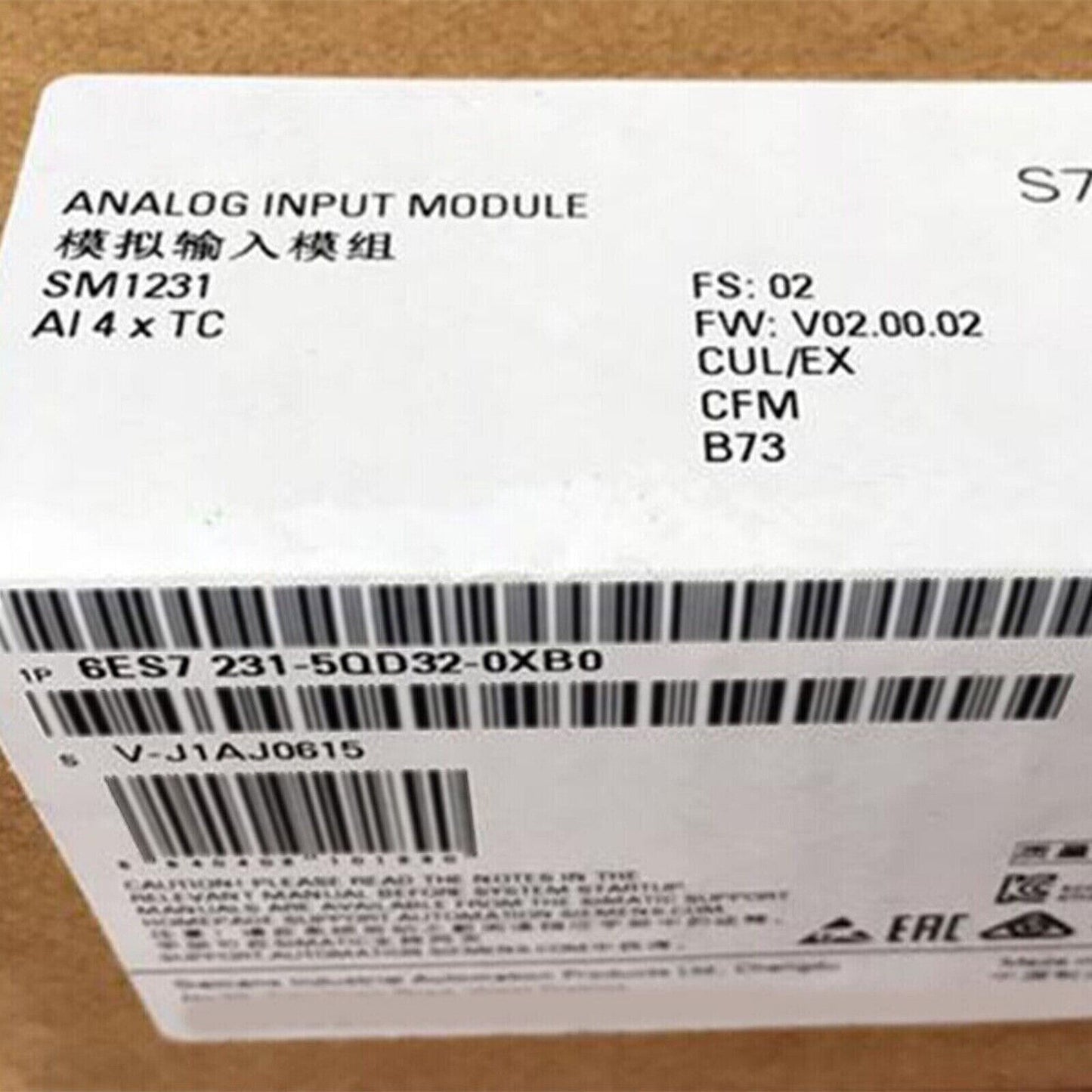 Siemens SIMATIC S7-1200 Analog Input Module packaging, 6ES7 231-5QD32-0XB0, SM1231, industrial automation part.
