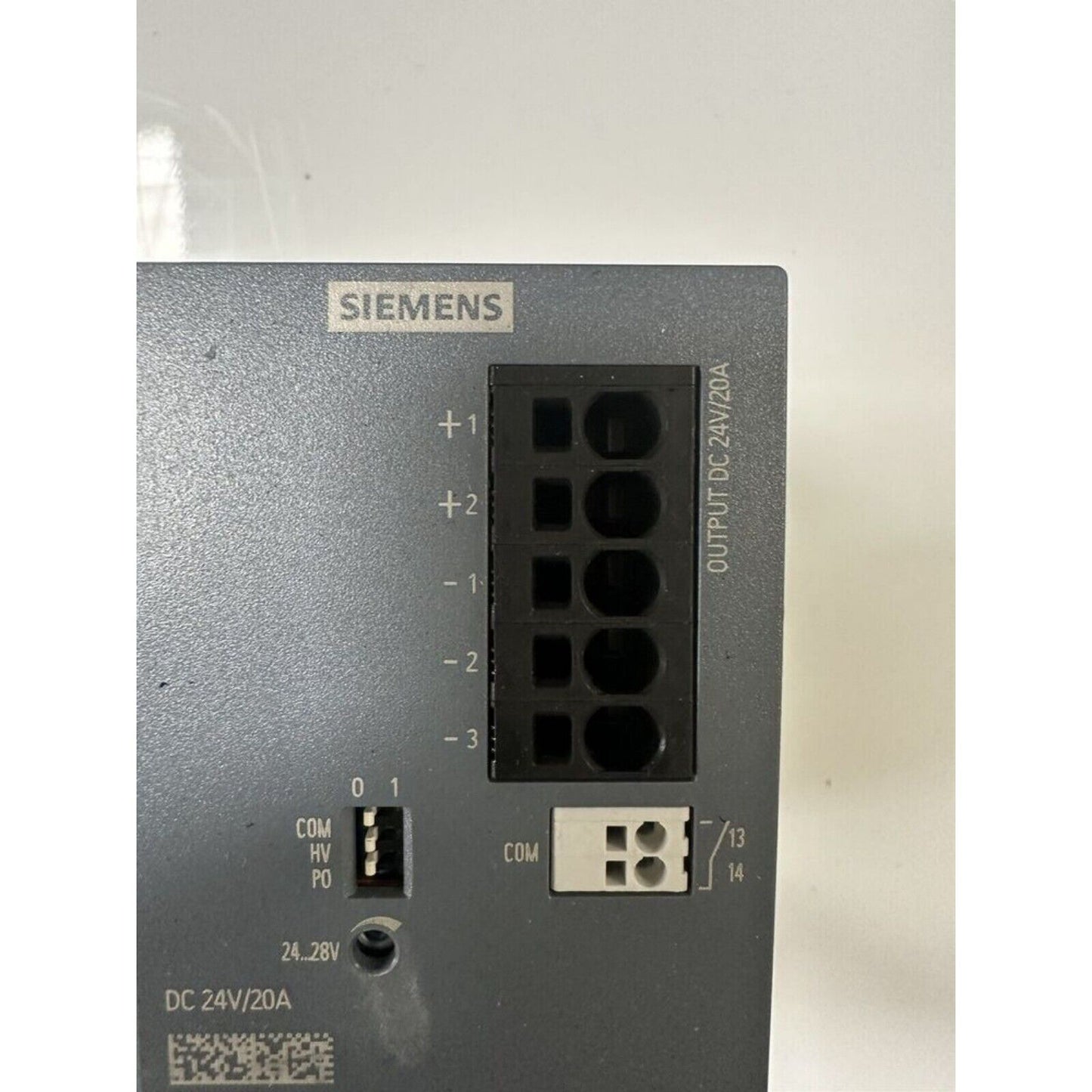 Siemens SITOP power supply unit with terminal blocks, DC 24V/20A output, industrial automation component