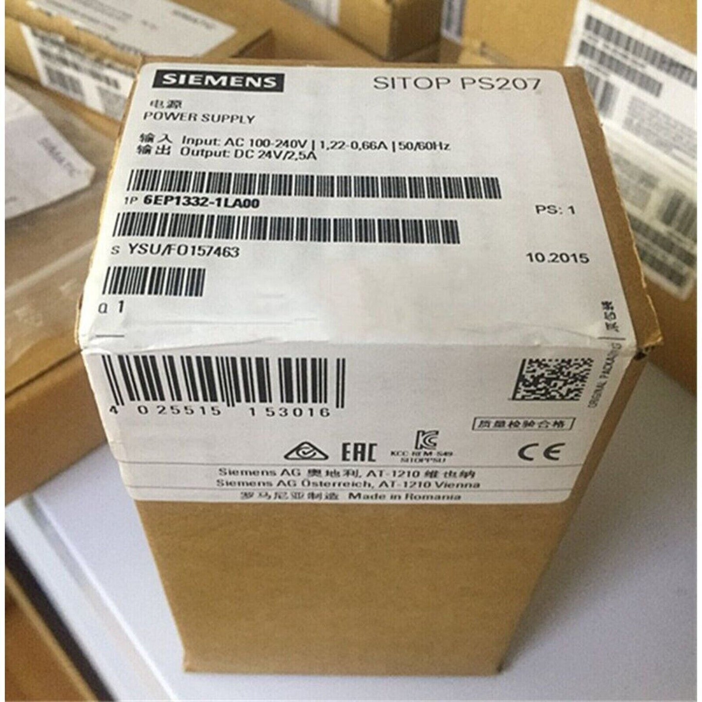 Siemens SITOP PS207 Power Supply box, product view, part number 6EP1332-1LA00, AC input 100-240V