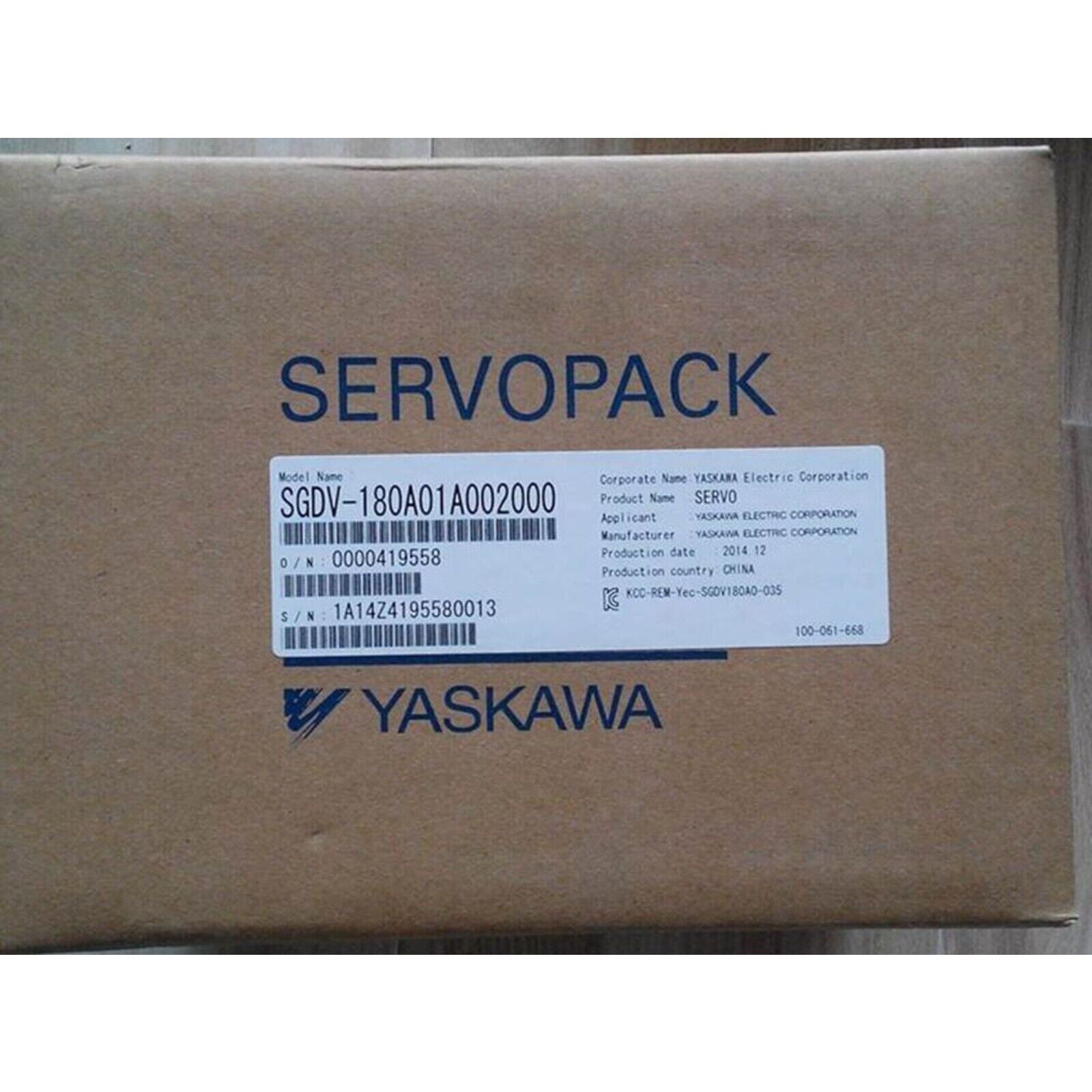 YASKAWA SGDV-180A01A002000 Servo Driver Box, Industrial Automation Part
