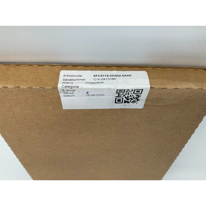 Siemens 6FC5114-0AA02-0AA0 Central Board box, automation part, labeled with part number and date, product packaging.