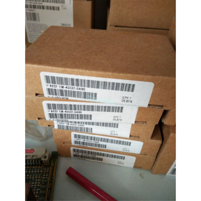 Siemens 6ES7 138-4DC01-0AB0 PLC module boxes, industrial automation part, QTY 1, 05.2016.