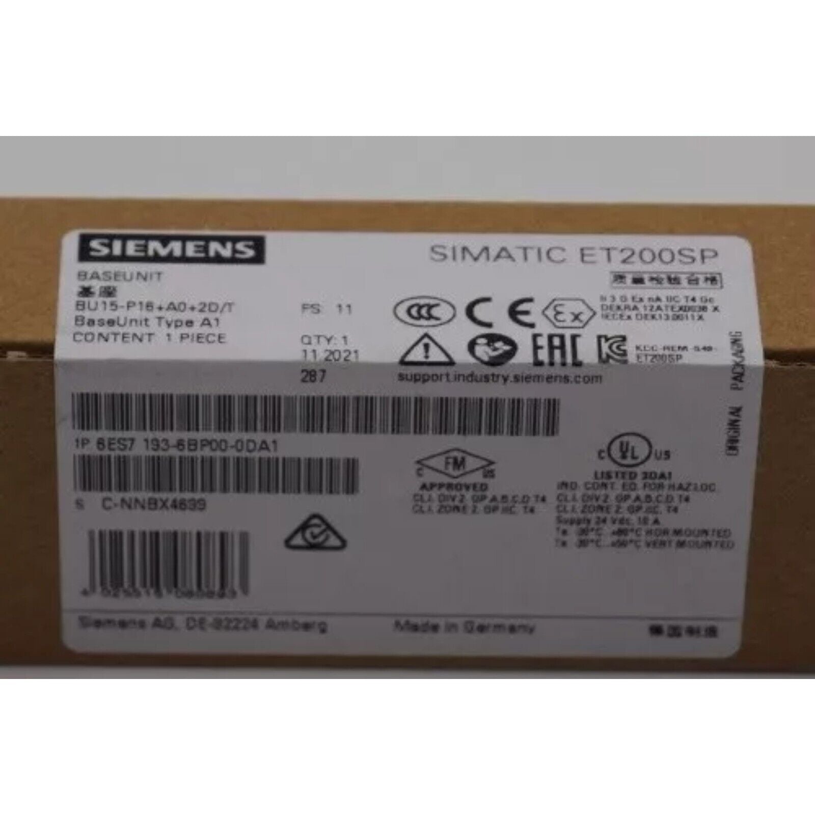 Siemens SIMATIC ET 200SP BaseUnit PLC module, industrial automation part,  1P 6ES7 193-6BP00-0DA1.