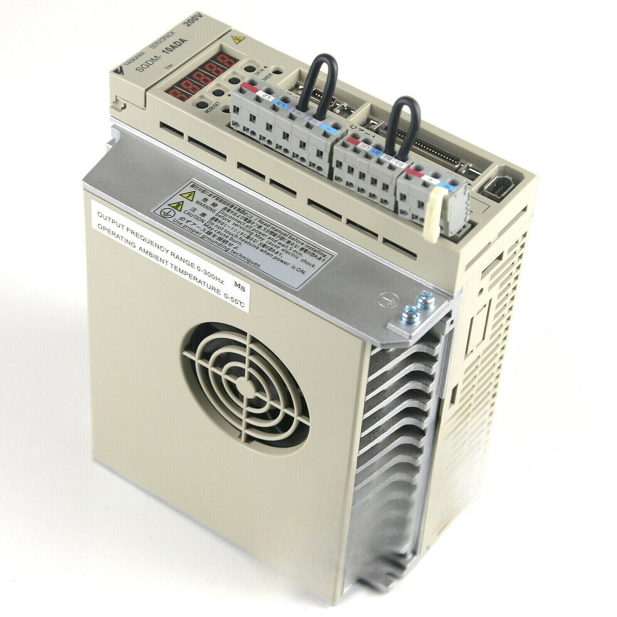 Yaskawa SGDM-10ADA servo drive. New industrial automation part. Features 0-300Hz frequency & 0-55°C temp range.