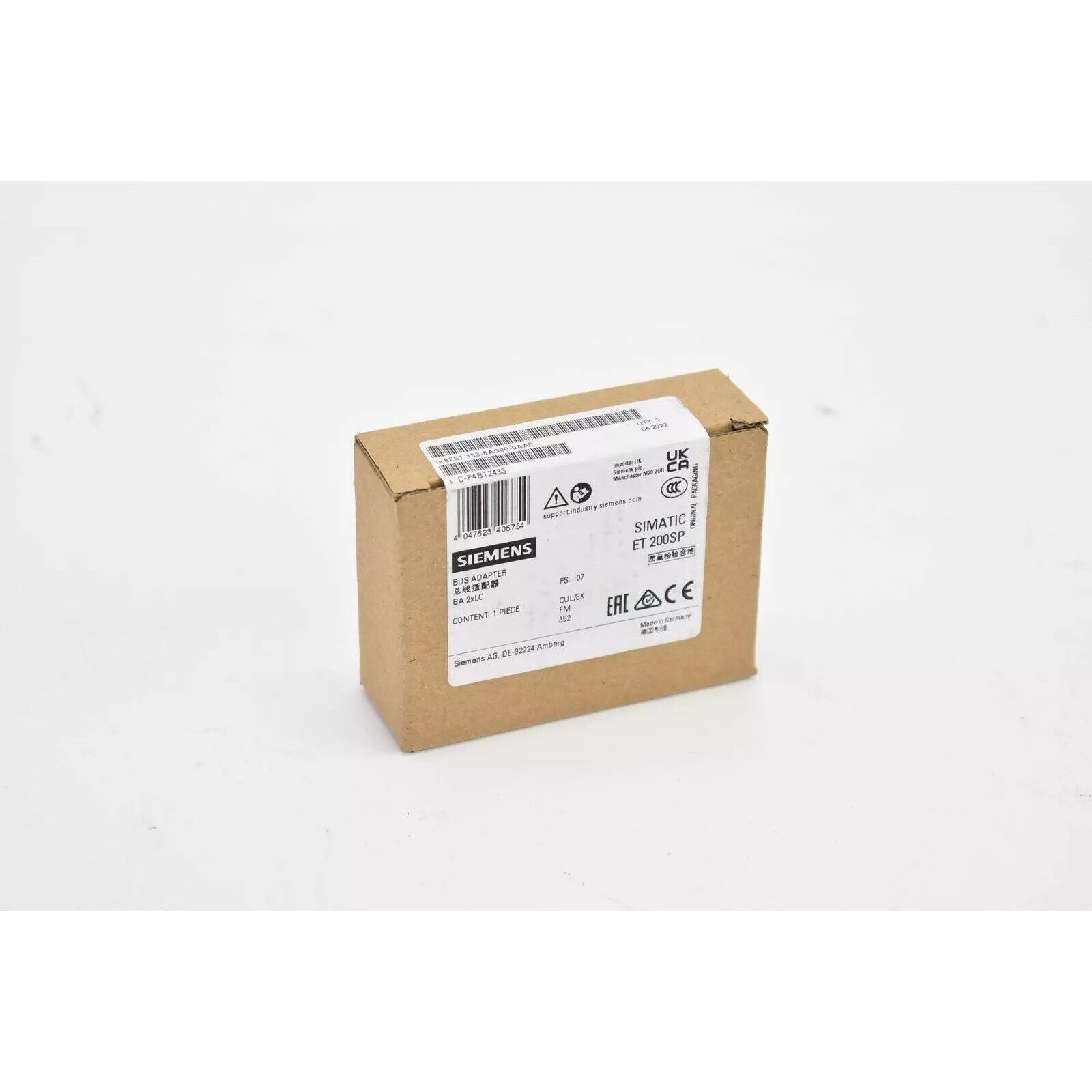 Siemens SIMATIC ET 200SP Bus Adapter in box, industrial automation part