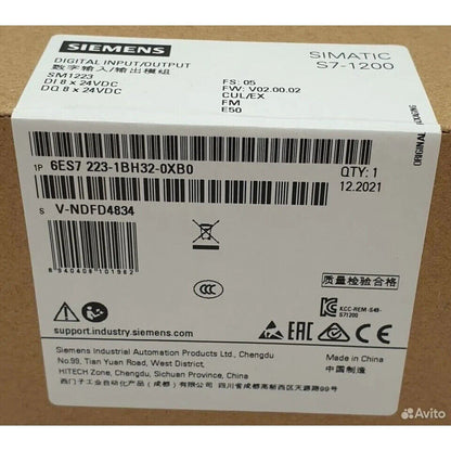 Siemens S7-1200 digital I/O module 6ES7 223-1BH32-0XB0 packaging, industrial automation, 8 digital inputs/outputs