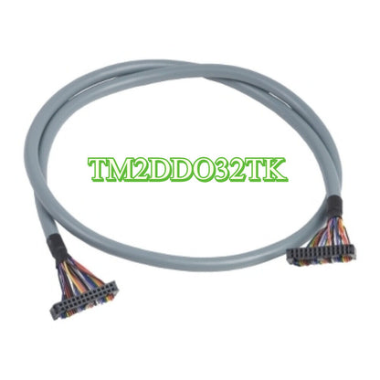 Schneider TM2DDO32TK PLC Expansion Output Module Cable