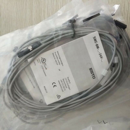 Festo SME-8M Proximity Sensor in packaging, 24V, industrial automation component.
