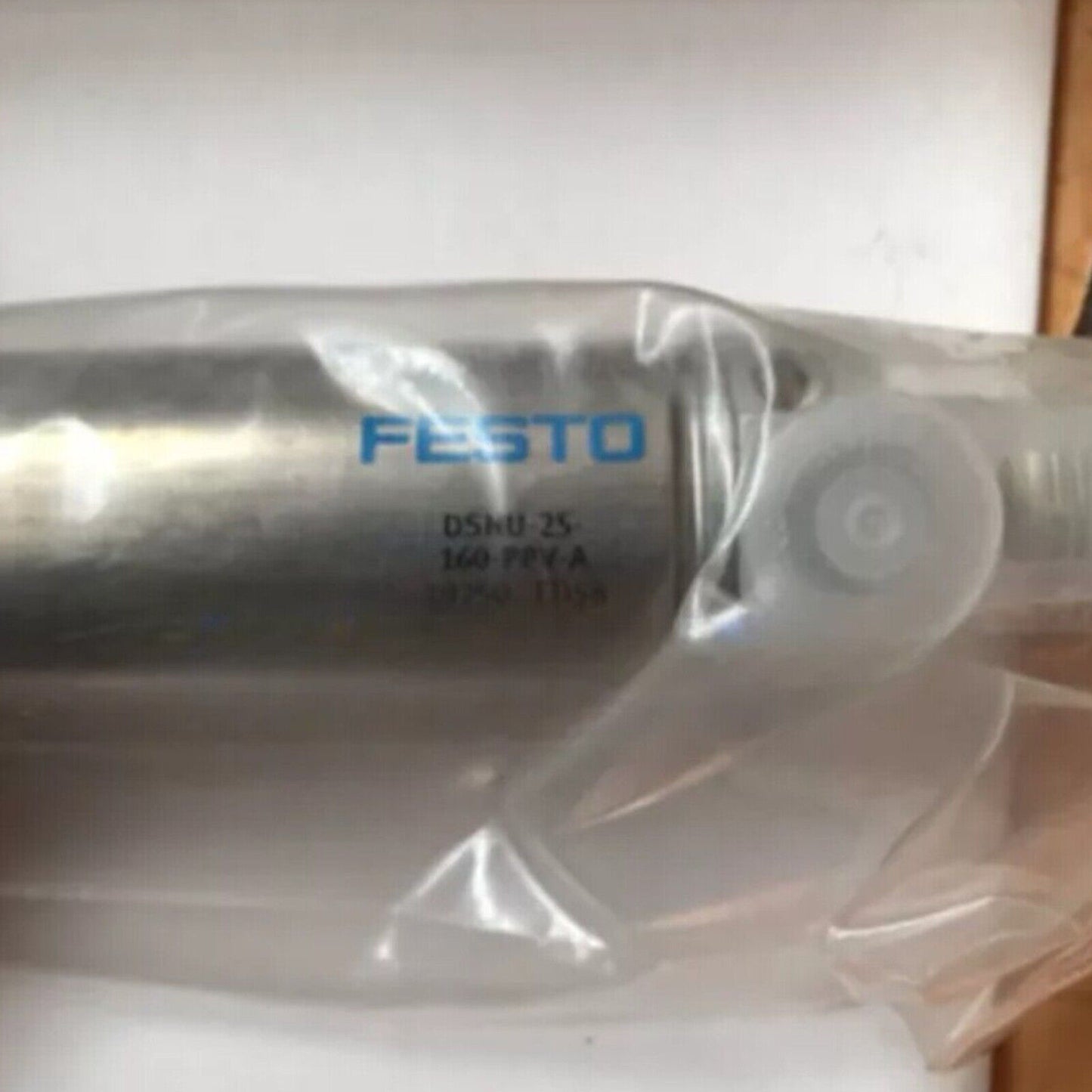 FESTO DSNU-25-160-PPV-A Cylinder, industrial automation part
