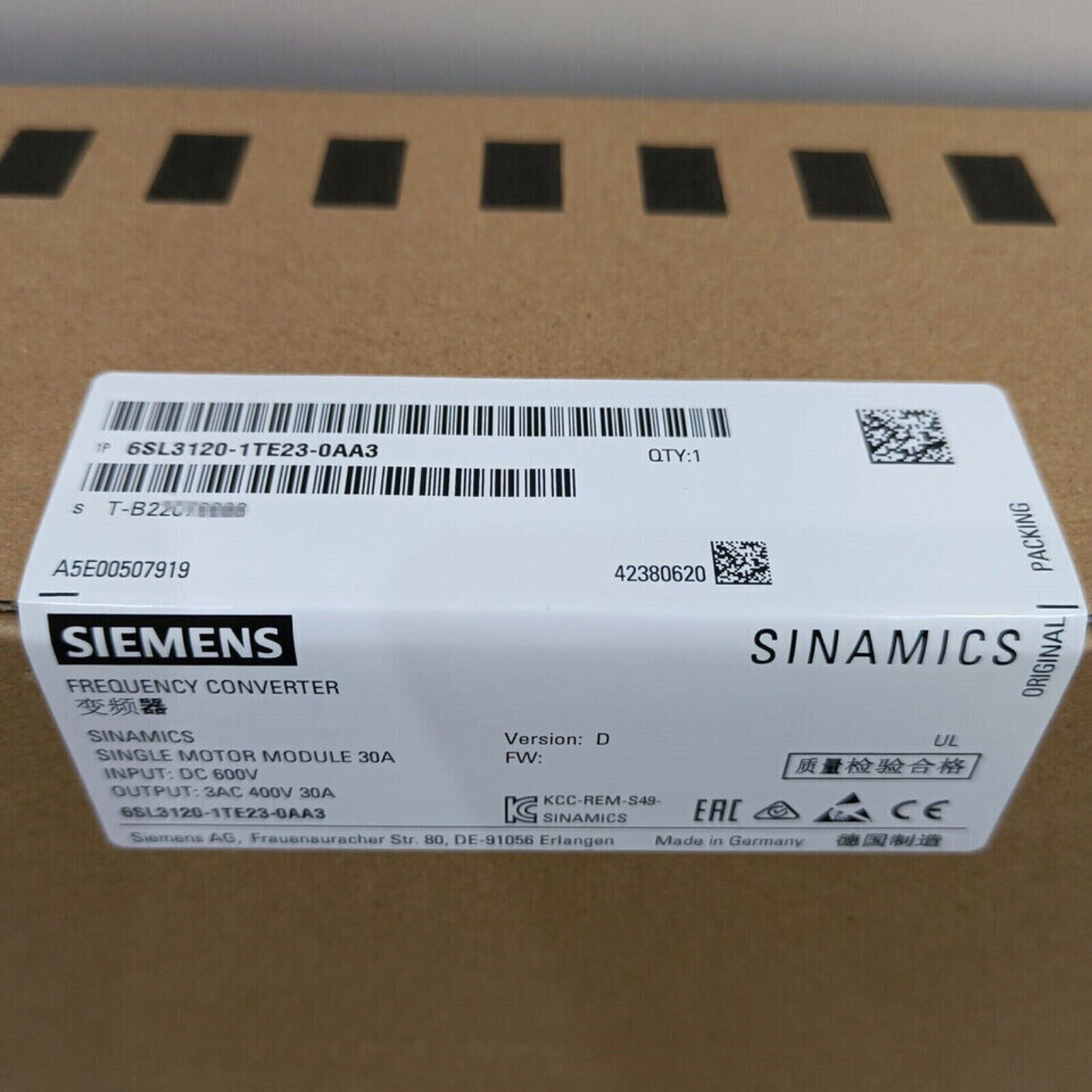 Siemens SINAMICS Single Motor Module 30A, 6SL3120-1TE23-0AA3, industrial automation part, with product label.