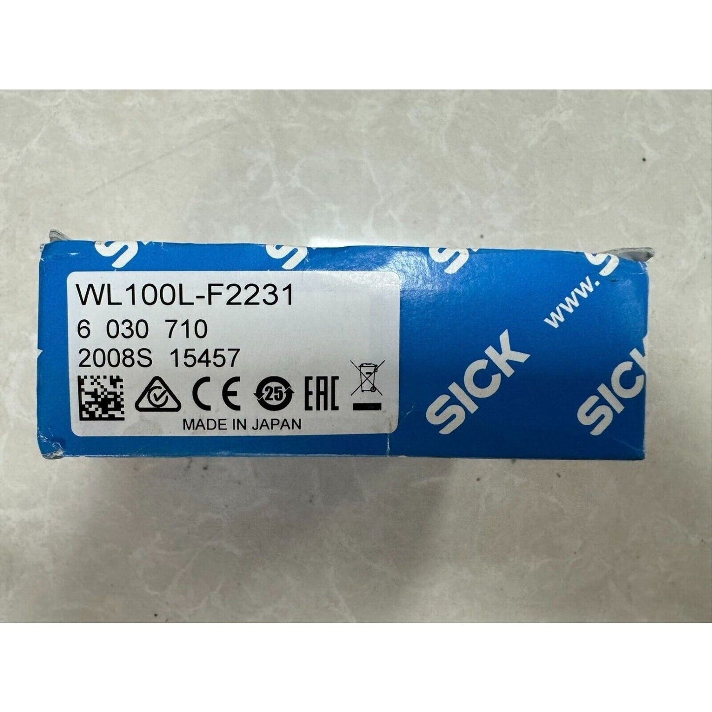 NEW SICK WL100L-F2231 WL100LF2231 6030710 Photoelectric switch