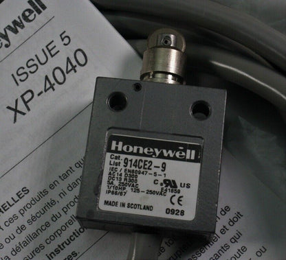 Honeywell 914CE2-9 Microswitch with Roller Plunger, Industrial Automation Part, Made in Scotland