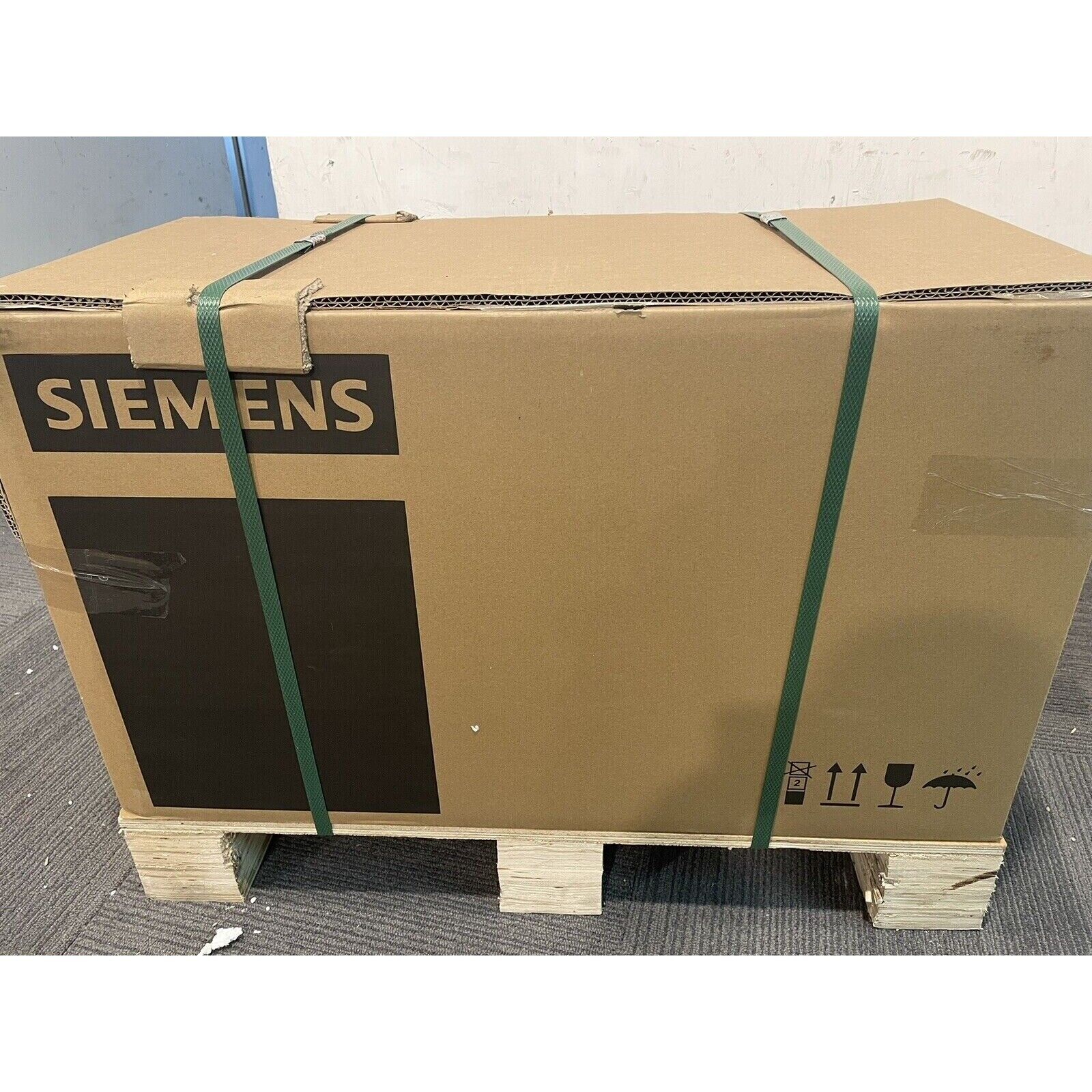Siemens SINAMICS G120 power module shipping box on wooden pallet