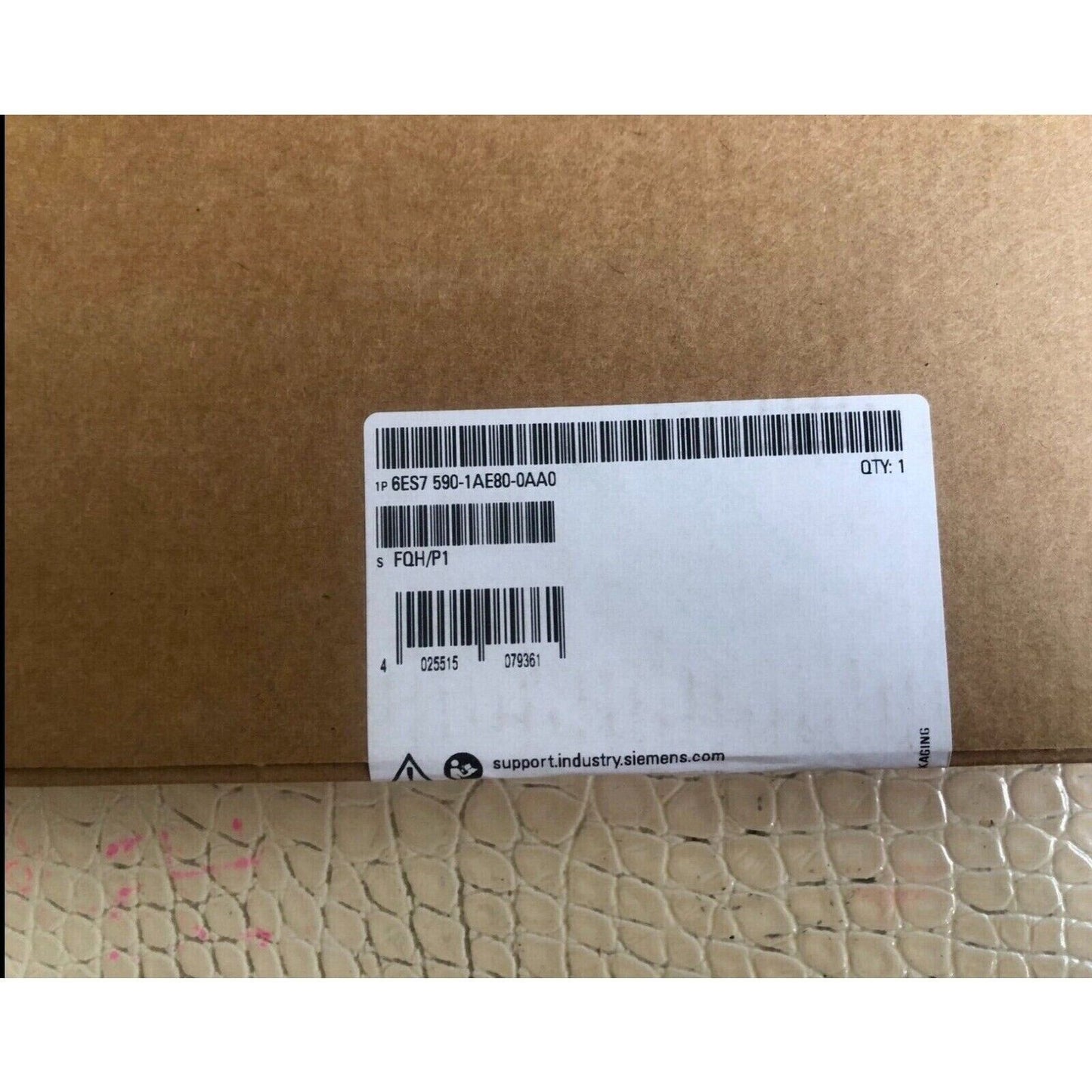 Siemens 6ES7 590-1AE80-0AA0 product label, industrial automation part, QTY: 1.