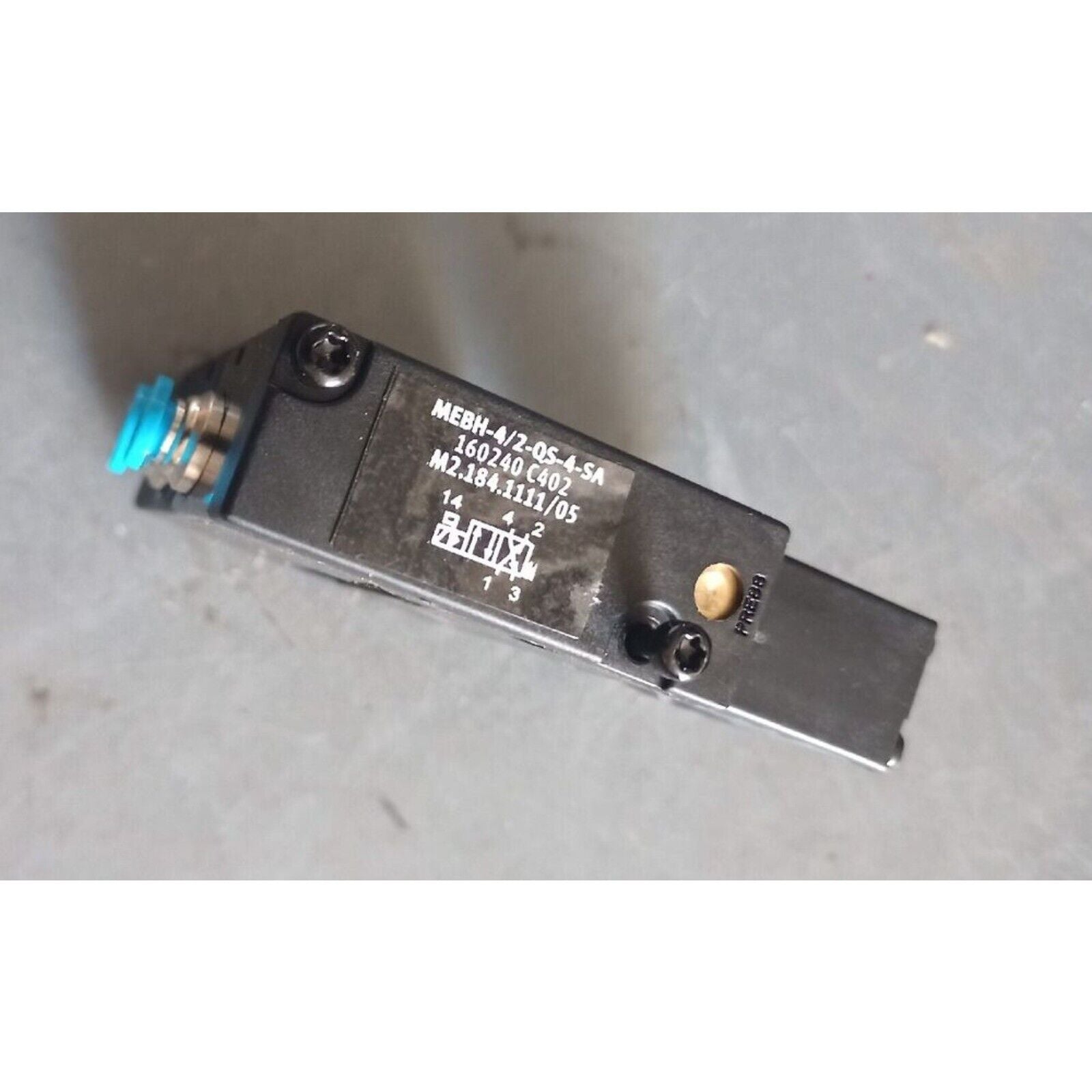 Festo MEBH-4/2-QS-4-SA Solenoid Valve, black with blue connectors, for Heidelberg machines