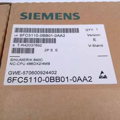 Siemens 6FC5110-0BB01-0AA2 industrial automation part, SINUMERIK 840C NC-CPU 486DX2/4MB, product label visible.
