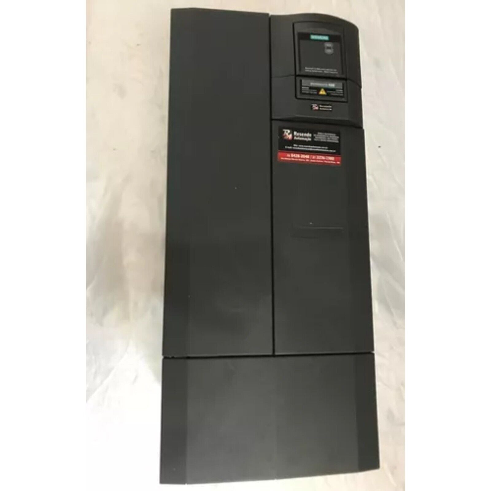 Siemens MICROMASTER 430 drive, dark gray industrial equipment, with Resende Automation sticker.